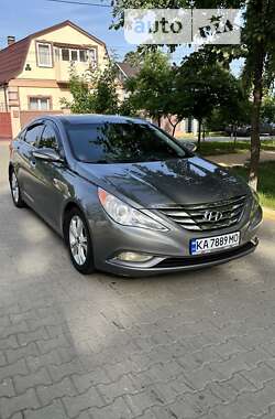 Седан Hyundai Sonata 2012 в Бучі