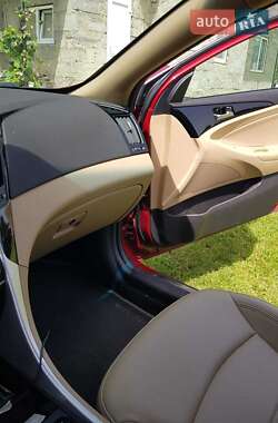 Седан Hyundai Sonata 2010 в Сторожинці