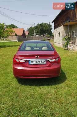 Седан Hyundai Sonata 2010 в Сторожинці