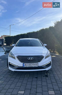 Седан Hyundai Sonata 2015 в 