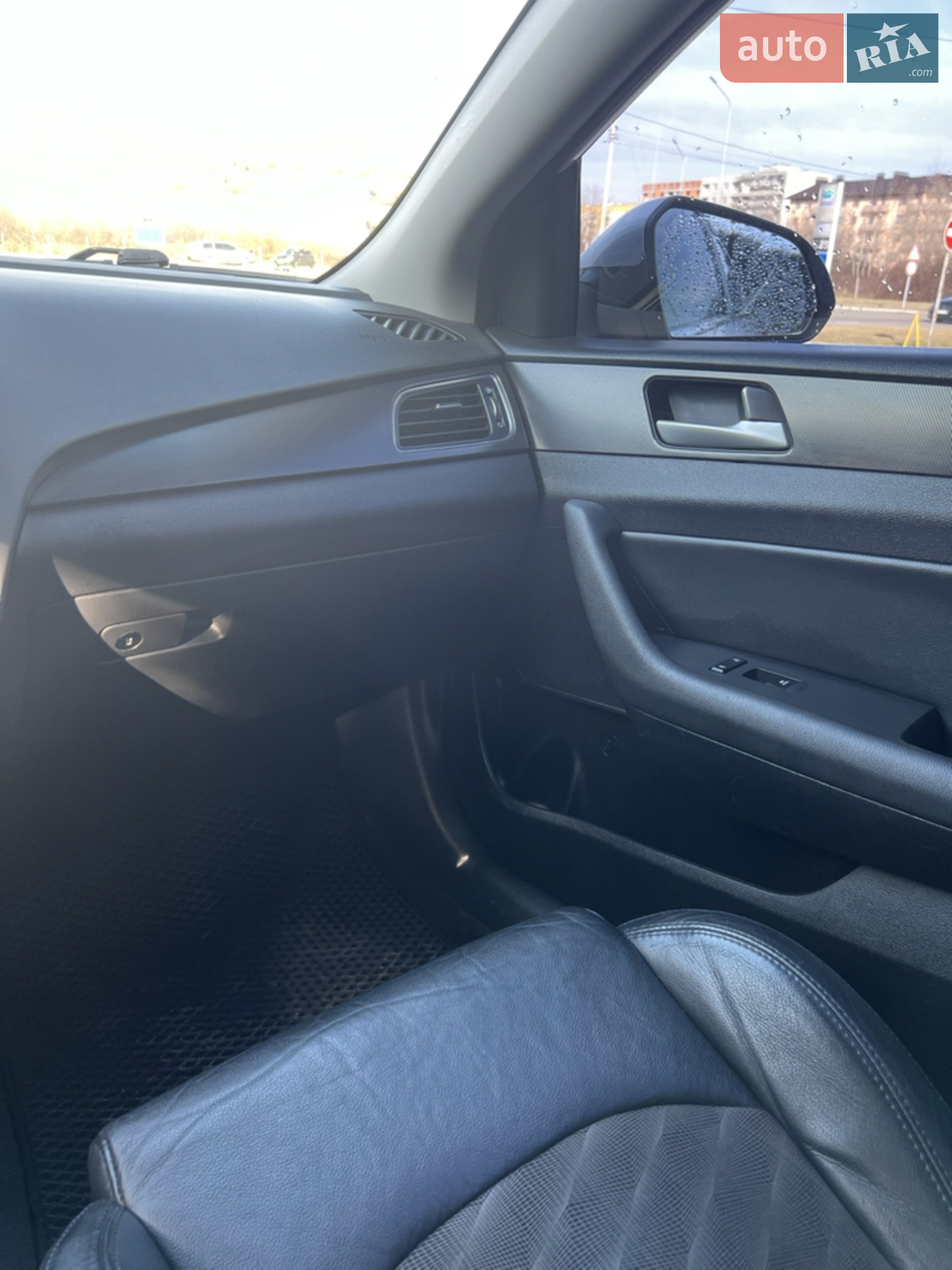 2015 Hyundai Sonata - мініатюра 14