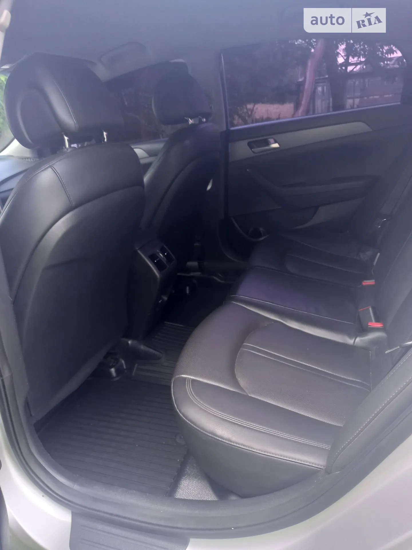 2015 Hyundai Sonata - мініатюра 11