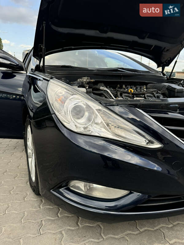 Седан Hyundai Sonata 2010 в Кременчуці