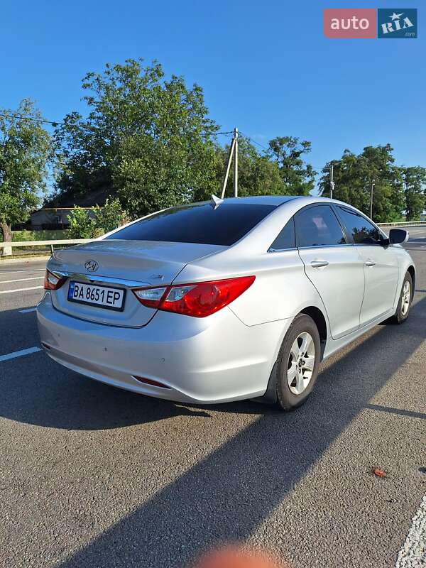 Седан Hyundai Sonata 2014 в Кропивницькому