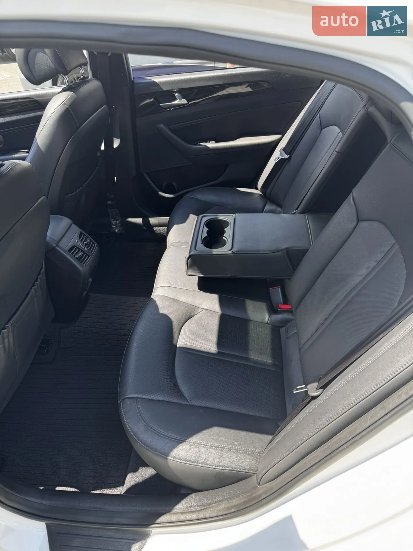 2015 Hyundai Sonata - мініатюра 14