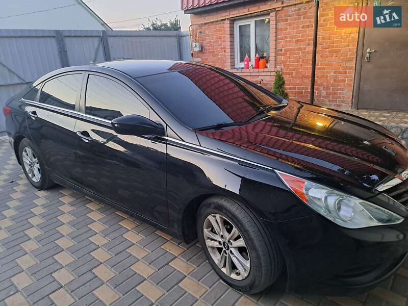 Седан Hyundai Sonata 2011 в Сумах
