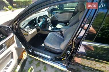 Седан Hyundai Sonata 2015 в 