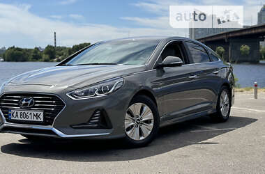 Седан Hyundai Sonata 2019 в Києві