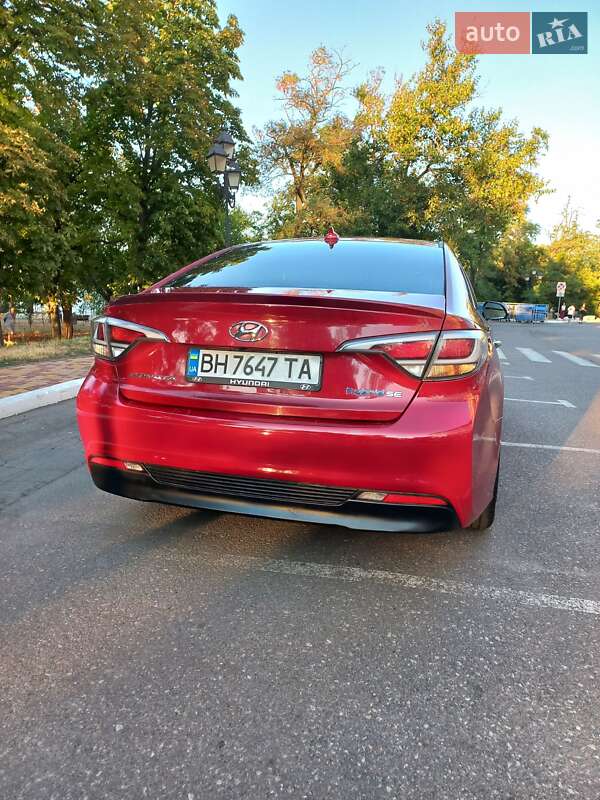 Седан Hyundai Sonata 2015 в Одесі