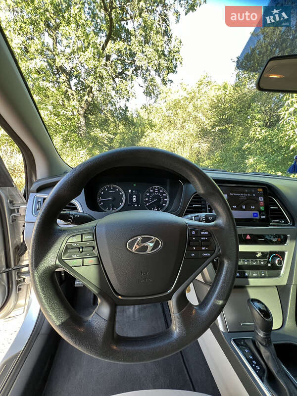 Седан Hyundai Sonata 2014 в Могилев-Подольске