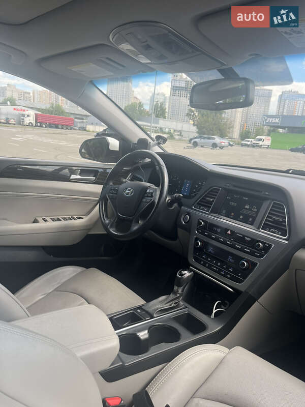 Седан Hyundai Sonata 2015 в Києві