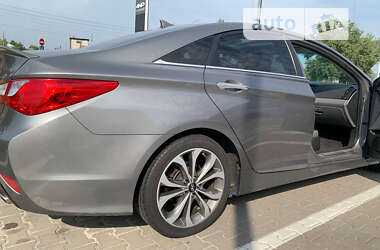 Седан Hyundai Sonata 2014 в Киеве