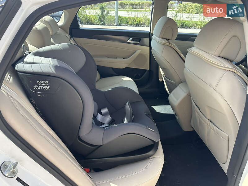 Седан Hyundai Sonata 2014 в Києві