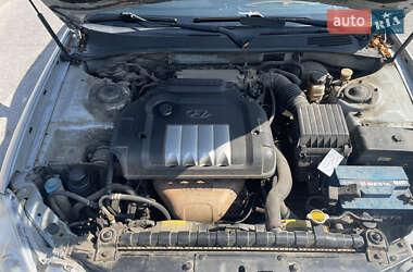 Седан Hyundai Sonata 2003 в Барановке