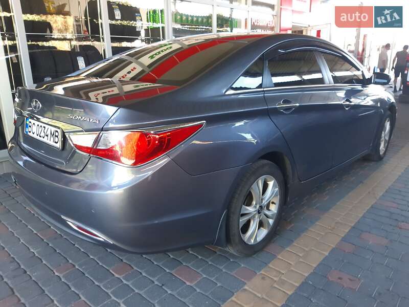 Седан Hyundai Sonata 2010 в Трускавці