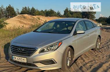 Седан Hyundai Sonata 2016 в Вараші