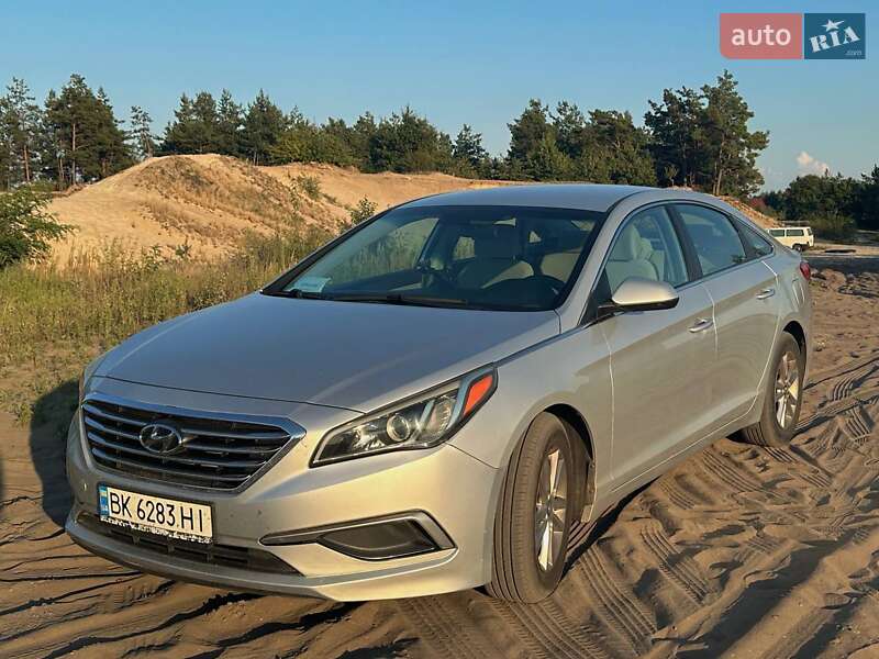 Седан Hyundai Sonata 2016 в Вараше