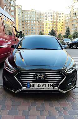 Седан Hyundai Sonata 2017 в Киеве