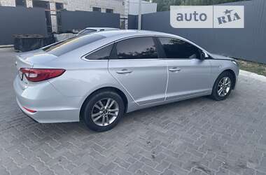 Седан Hyundai Sonata 2016 в Николаеве