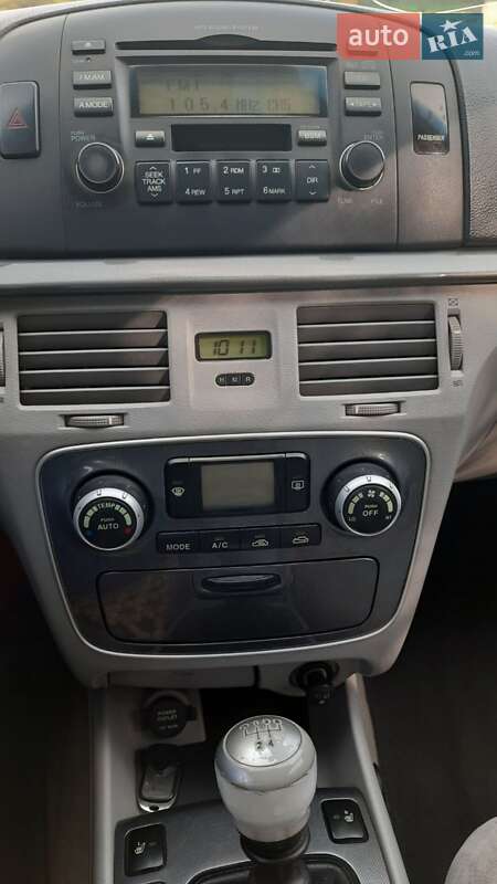 Седан Hyundai Sonata 2005 в Львові