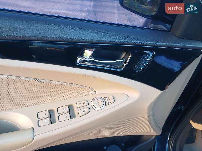 Седан Hyundai Sonata 2010 в Борисполі