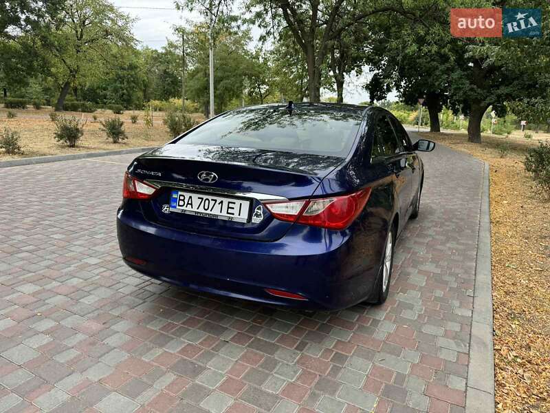 Седан Hyundai Sonata 2012 в Кропивницькому