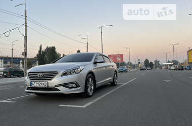 Седан Hyundai Sonata 2015 в Киеве