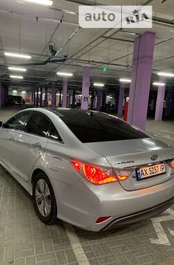 Седан Hyundai Sonata 2013 в Києві