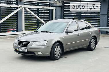 Седан Hyundai Sonata 2009 в Киеве