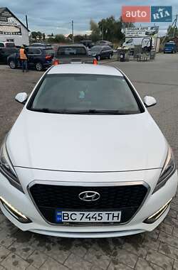 Седан Hyundai Sonata 2015 в Львове