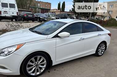 Седан Hyundai Sonata 2012 в Умані