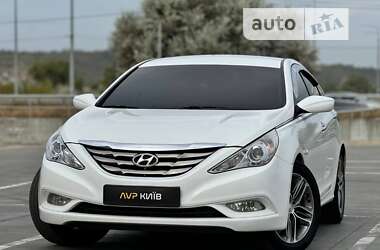 Седан Hyundai Sonata 2010 в Киеве