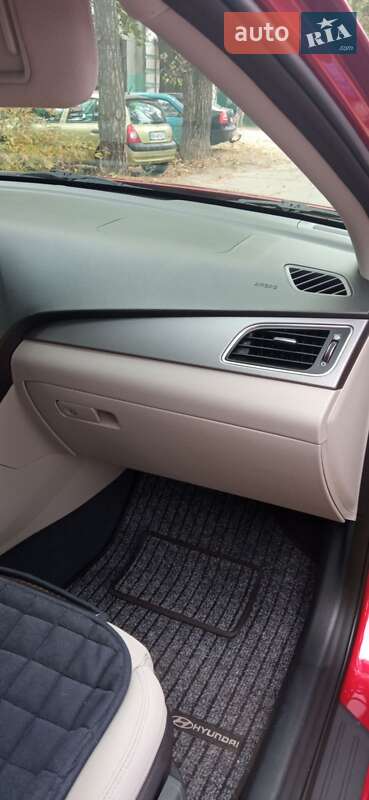 Седан Hyundai Sonata 2014 в Києві