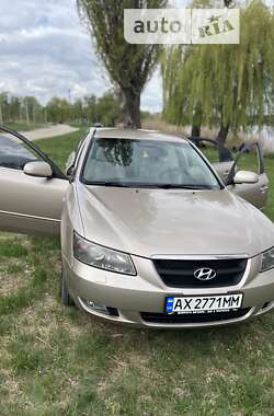 Седан Hyundai Sonata 2005 в Песочине