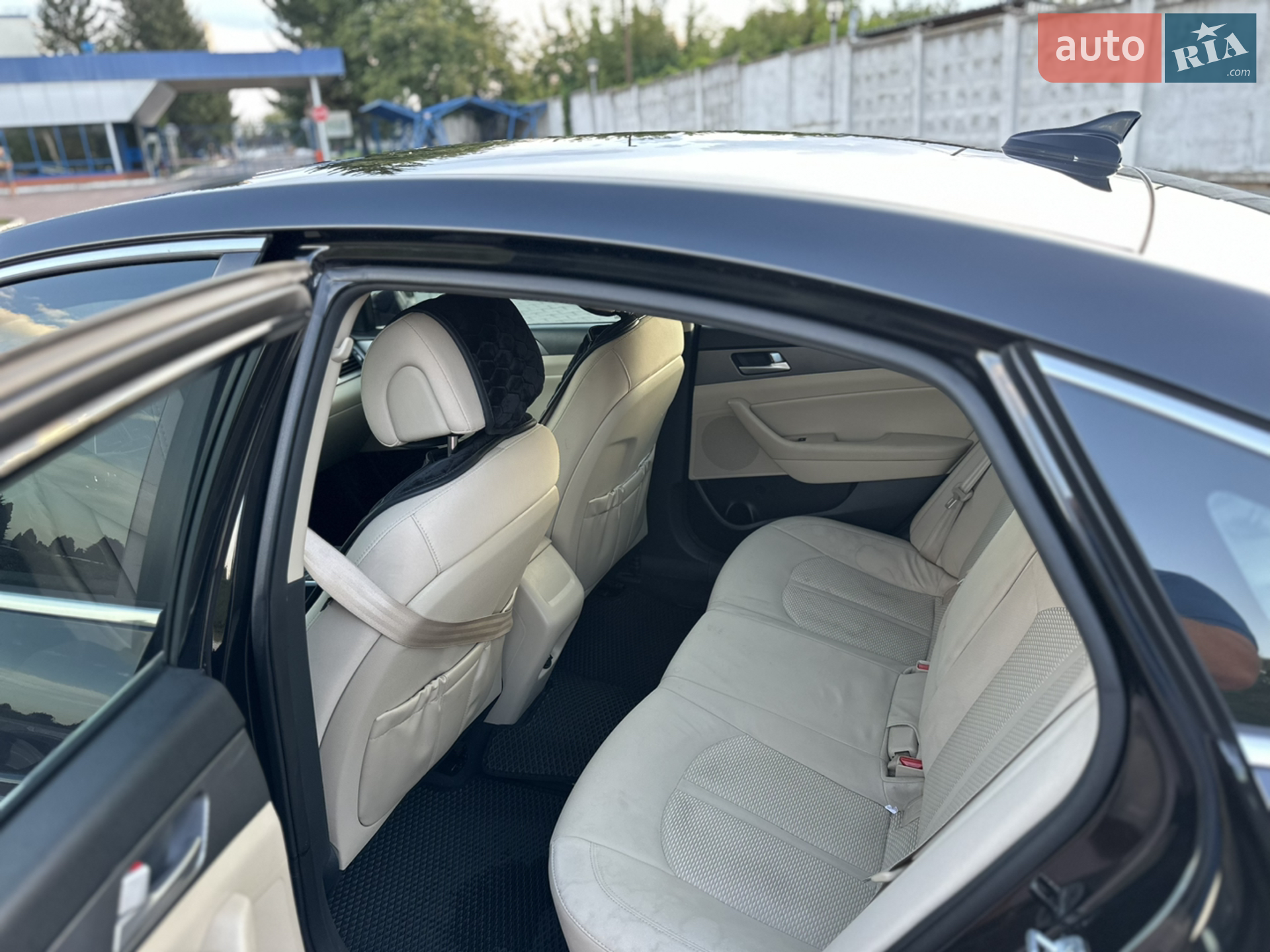 2015 Hyundai Sonata - мініатюра 31