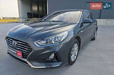 Седан Hyundai Sonata 2018 в Львові