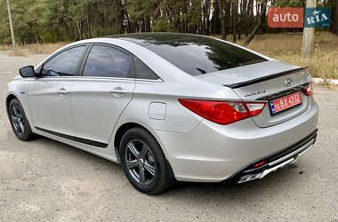 Седан Hyundai Sonata 2012 в Ахтырке