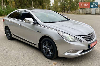 Седан Hyundai Sonata 2012 в Ахтырке