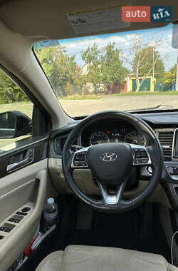 Седан Hyundai Sonata 2018 в 