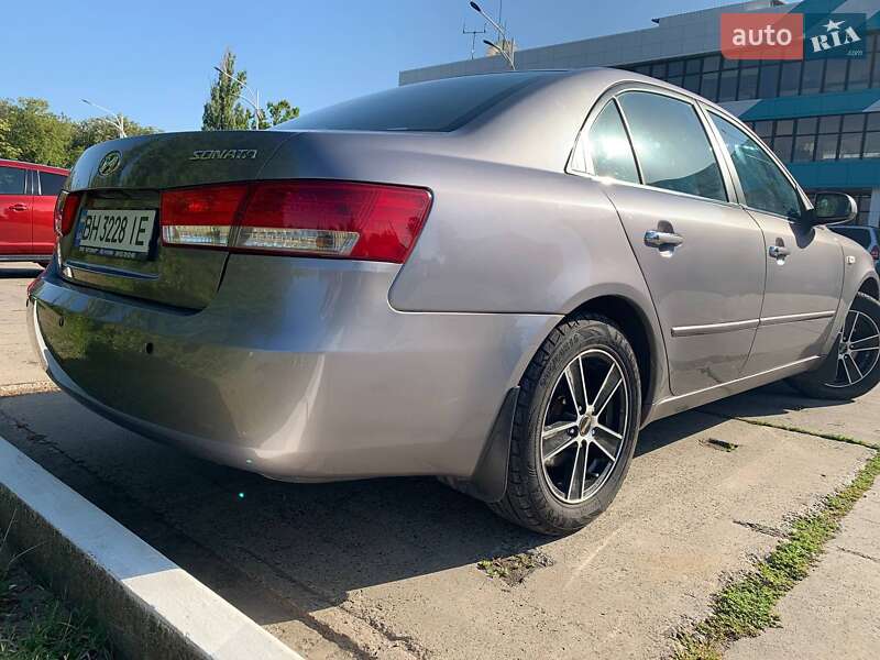 Седан Hyundai Sonata 2007 в Измаиле
