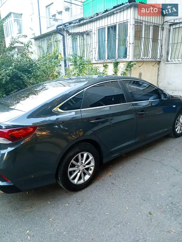 Седан Hyundai Sonata 2017 в 