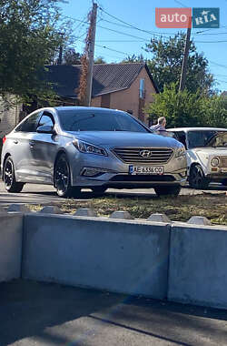 Седан Hyundai Sonata 2015 в 