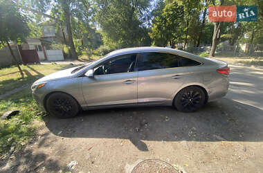 Седан Hyundai Sonata 2015 в 
