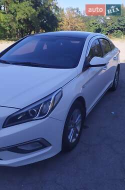 Седан Hyundai Sonata 2014 в Дніпрі