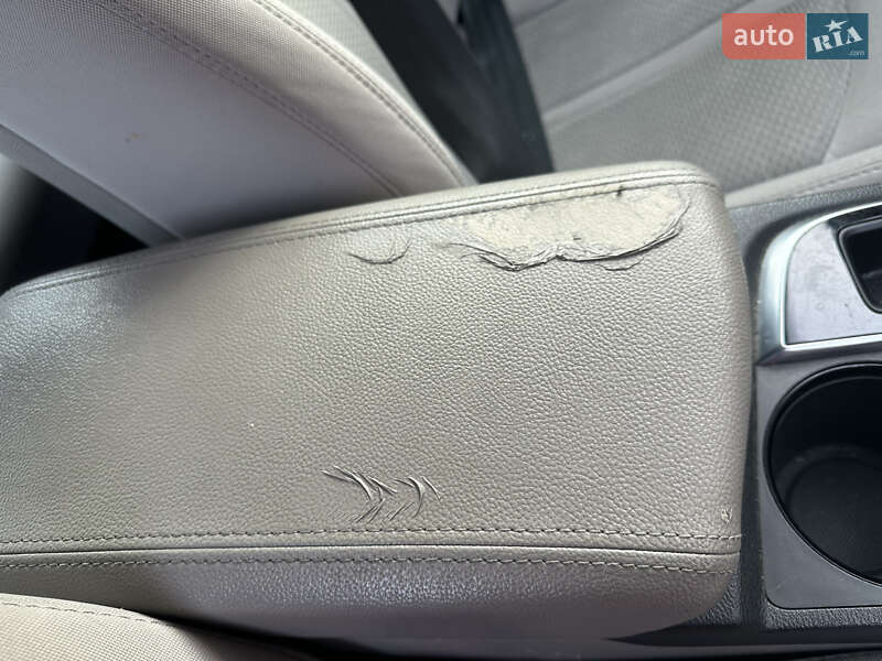 Седан Hyundai Sonata 2014 в Кам'янці-Бузькій