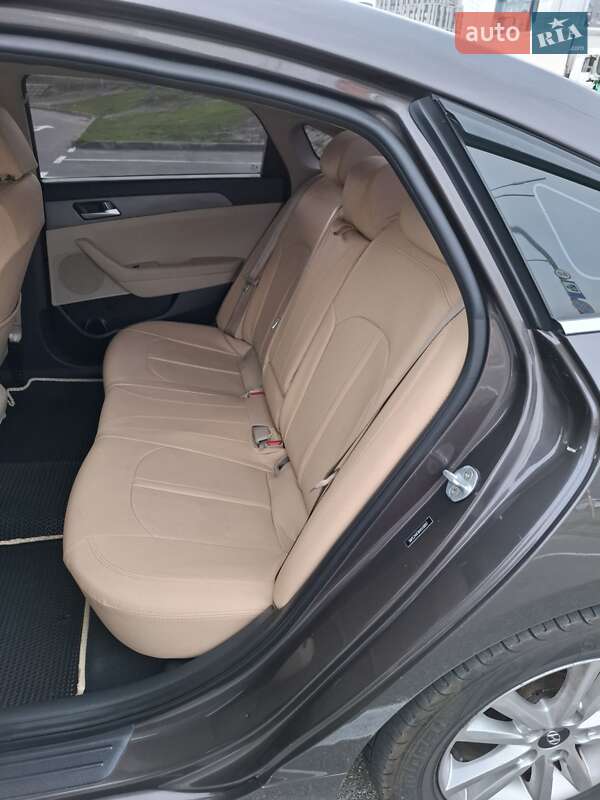 Седан Hyundai Sonata 2016 в Києві