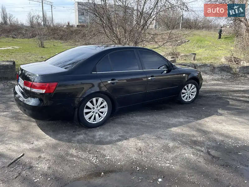 Hyundai Sonata 2005