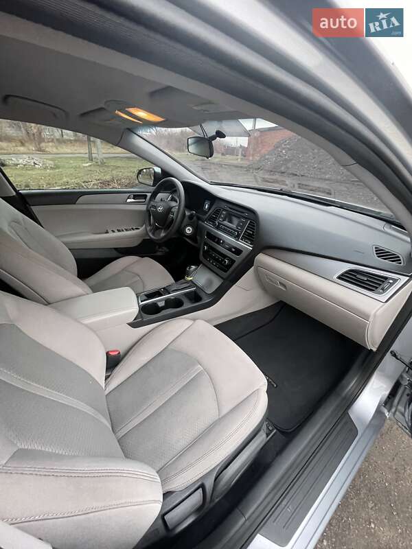 Седан Hyundai Sonata 2014 в Новой Водолаге