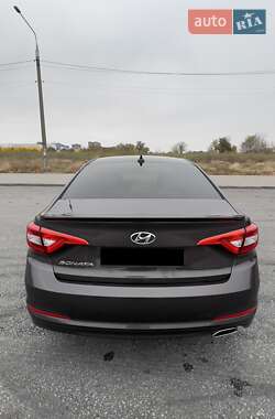 Седан Hyundai Sonata 2015 в Запоріжжі