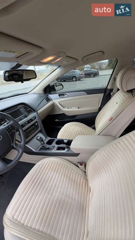 Седан Hyundai Sonata 2015 в Запорожье